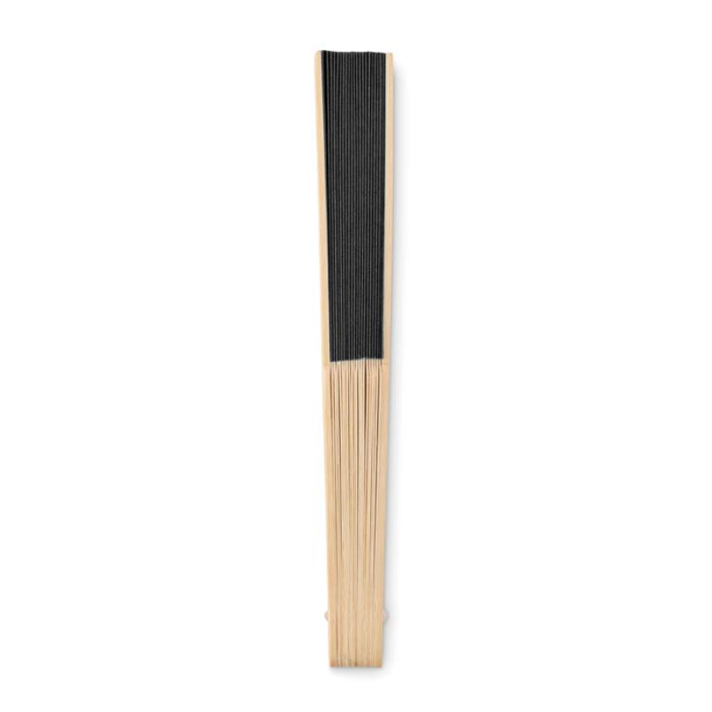 Abanico de bambú