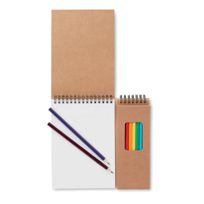 Set de lápices y cuaderno