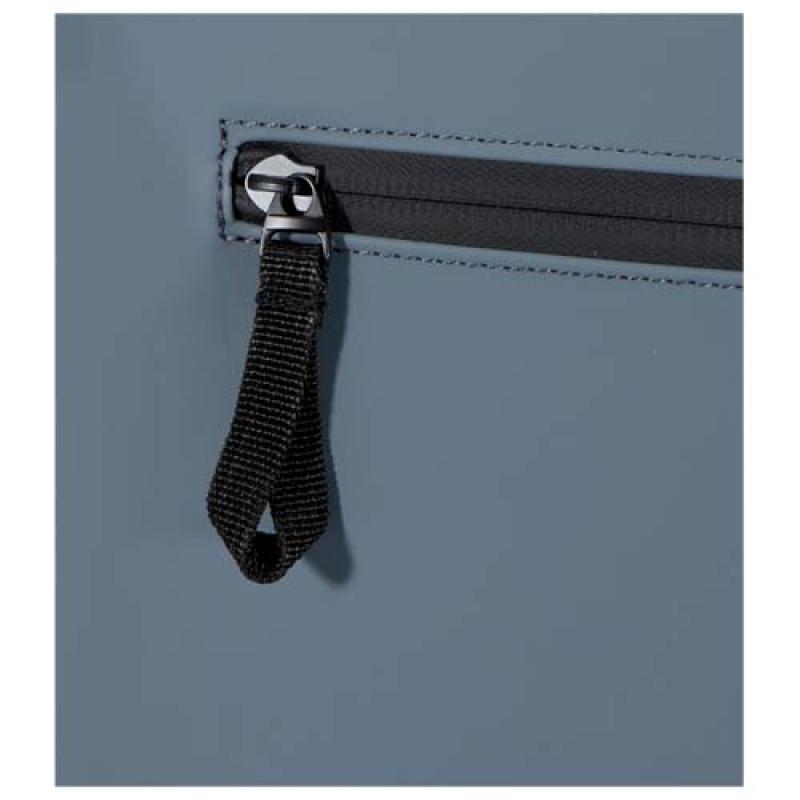 Mochila de 15" y 18 L con parte superior enrollable de material reciclado con certificado GRS "Resi Plus"