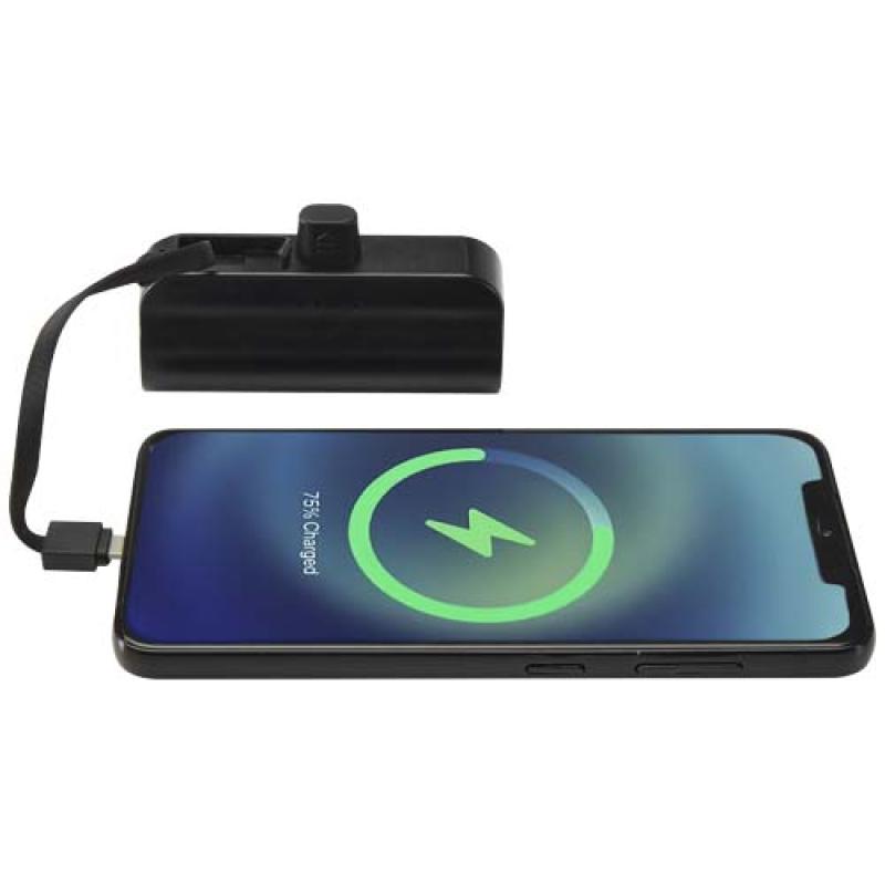 Batería externa tipo-C de plástico reciclado de 5000 mAh y 10 W con soporte abatible incorporado y cable 2 en 1 "Alnair"