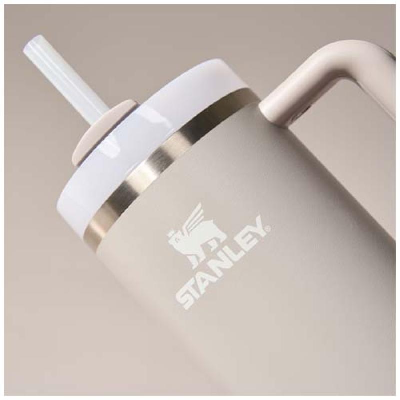 Vaso aislado de acero inoxidable reciclado Stanley Quencher® H2.0 FlowState™ 890 ml