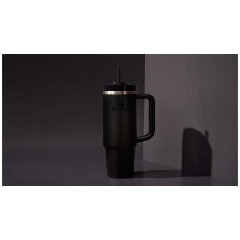 Vaso aislado de acero inoxidable reciclado Stanley Quencher® H2.0 FlowState™ 890 ml