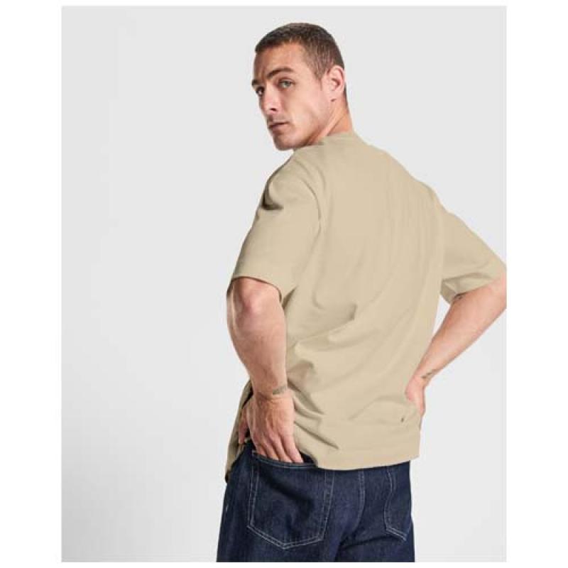 Camiseta unisex de manga corta oversize de Chow