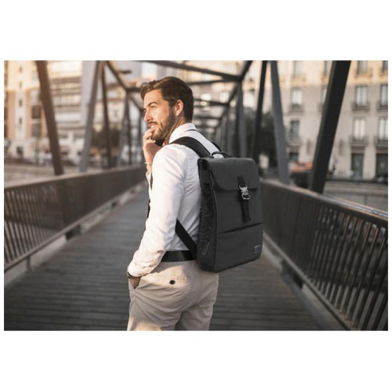 Mochila urbana y para negocios en PET reciclado "SCX.design L11"