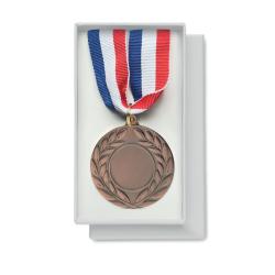 Medalla de hierro con cinta