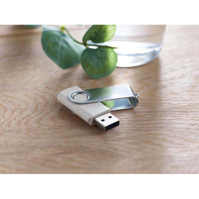 USB con clip metálico de 16GB